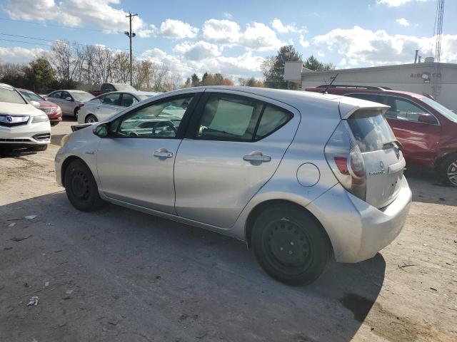 Vin: jtdkdtb3xc1006733, lot: 78012364, toyota prius 20122