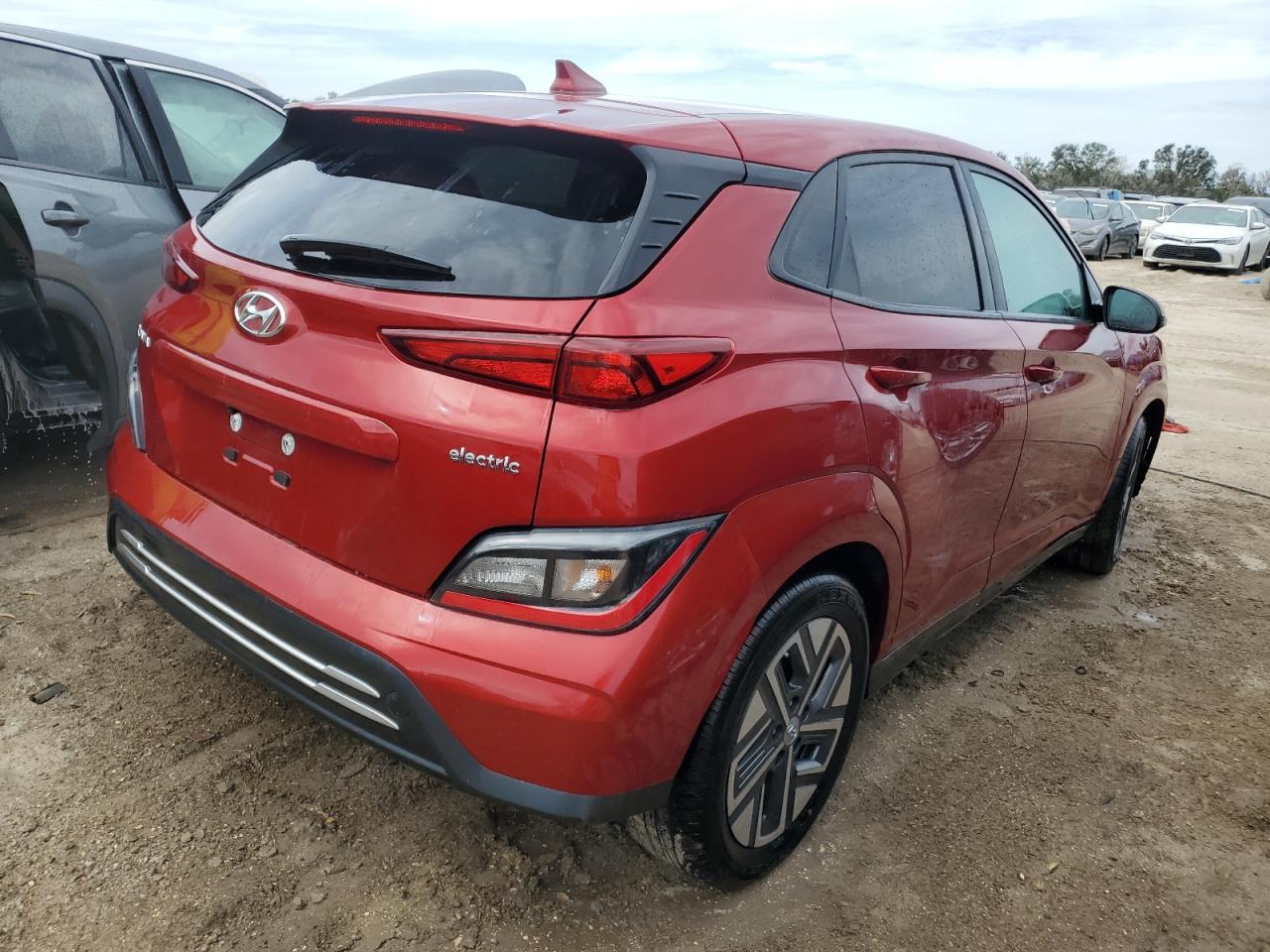 Lot #2955447664 2023 HYUNDAI KONA SEL