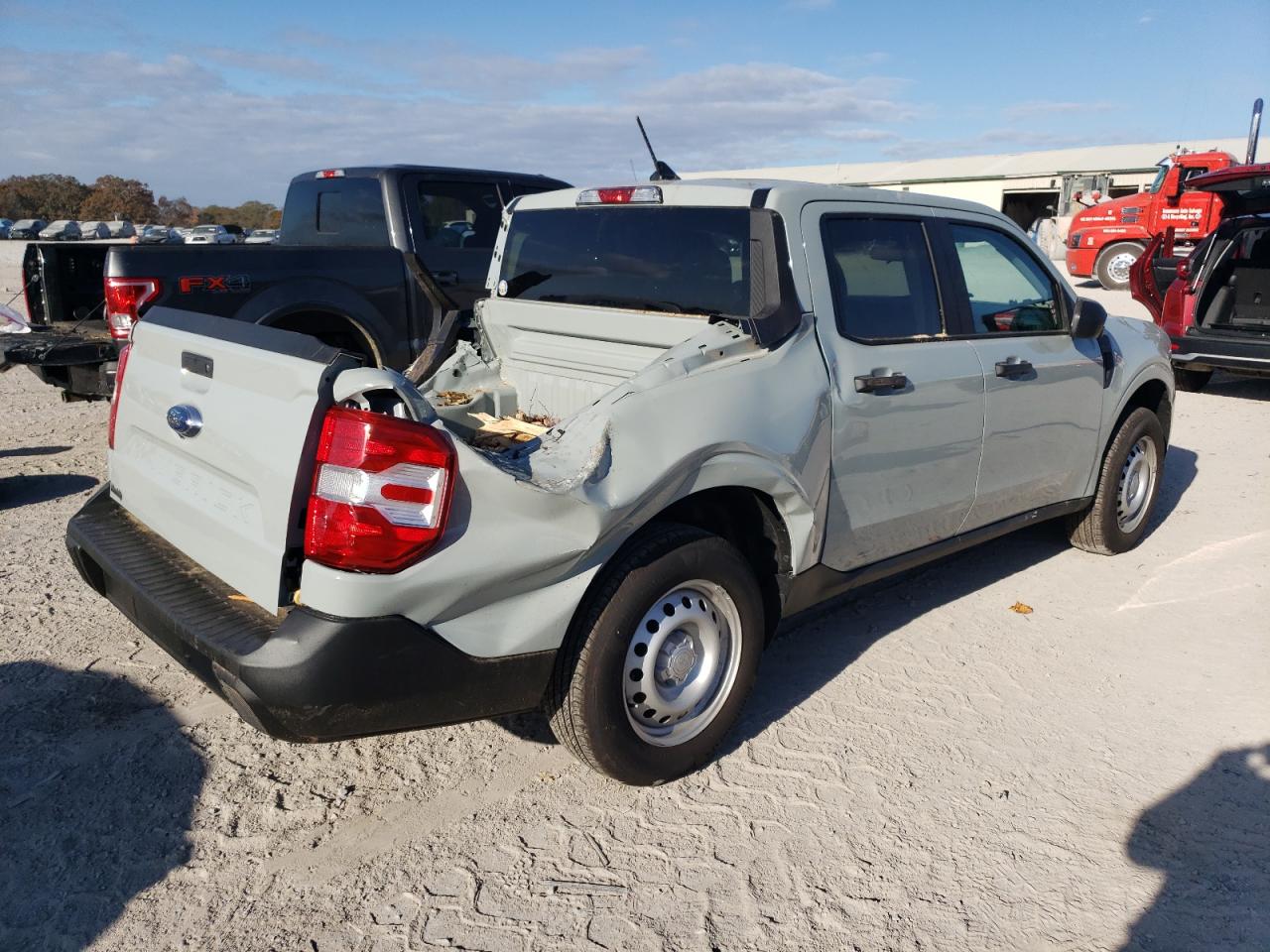 Lot #2940766347 2024 FORD MAVERICK X