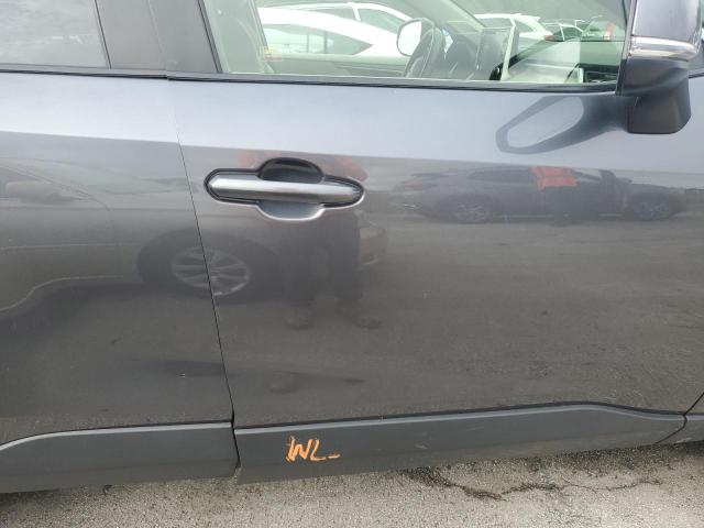 2019 TOYOTA RAV4 XLE P - JTMA1RFV2KD005978