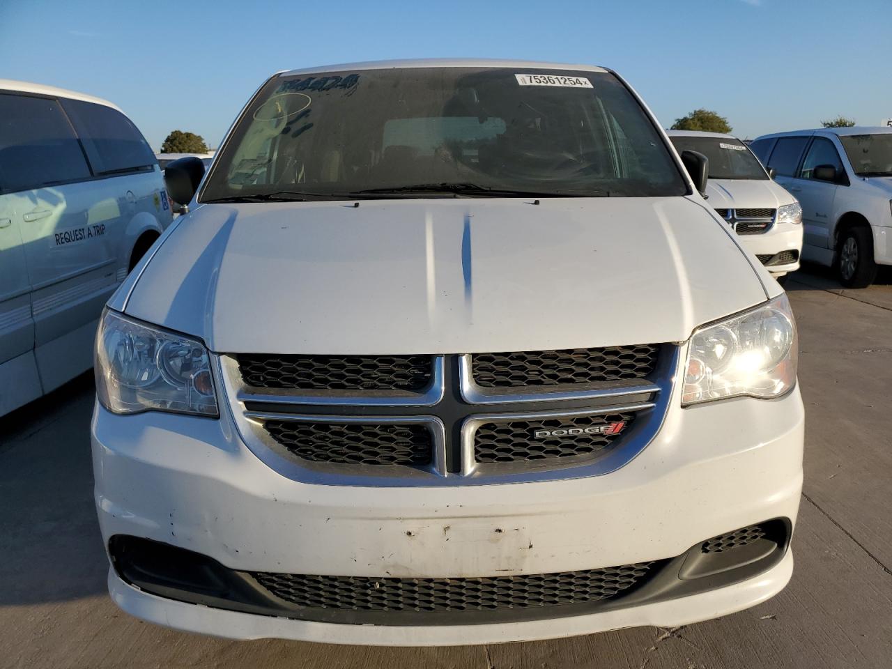 Lot #2940671359 2019 DODGE GRAND CARA