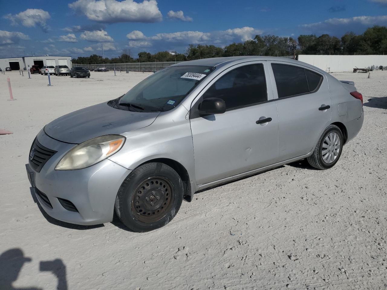 Lot #2974751064 2014 NISSAN VERSA S