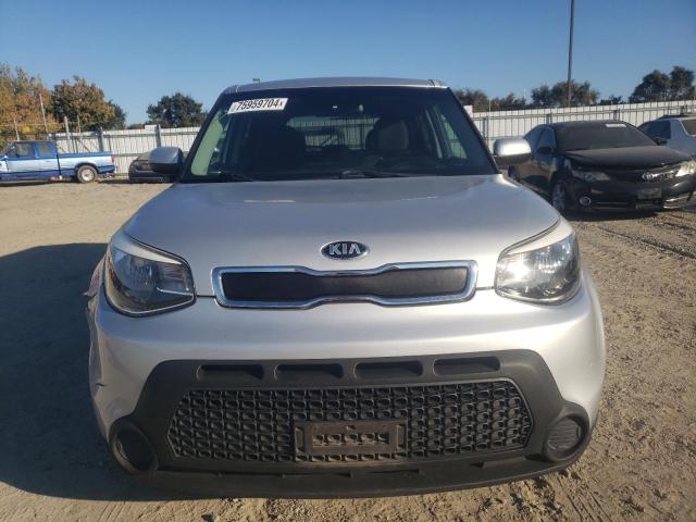 VIN KNDJN2A24G7867338 2016 KIA Soul no.5