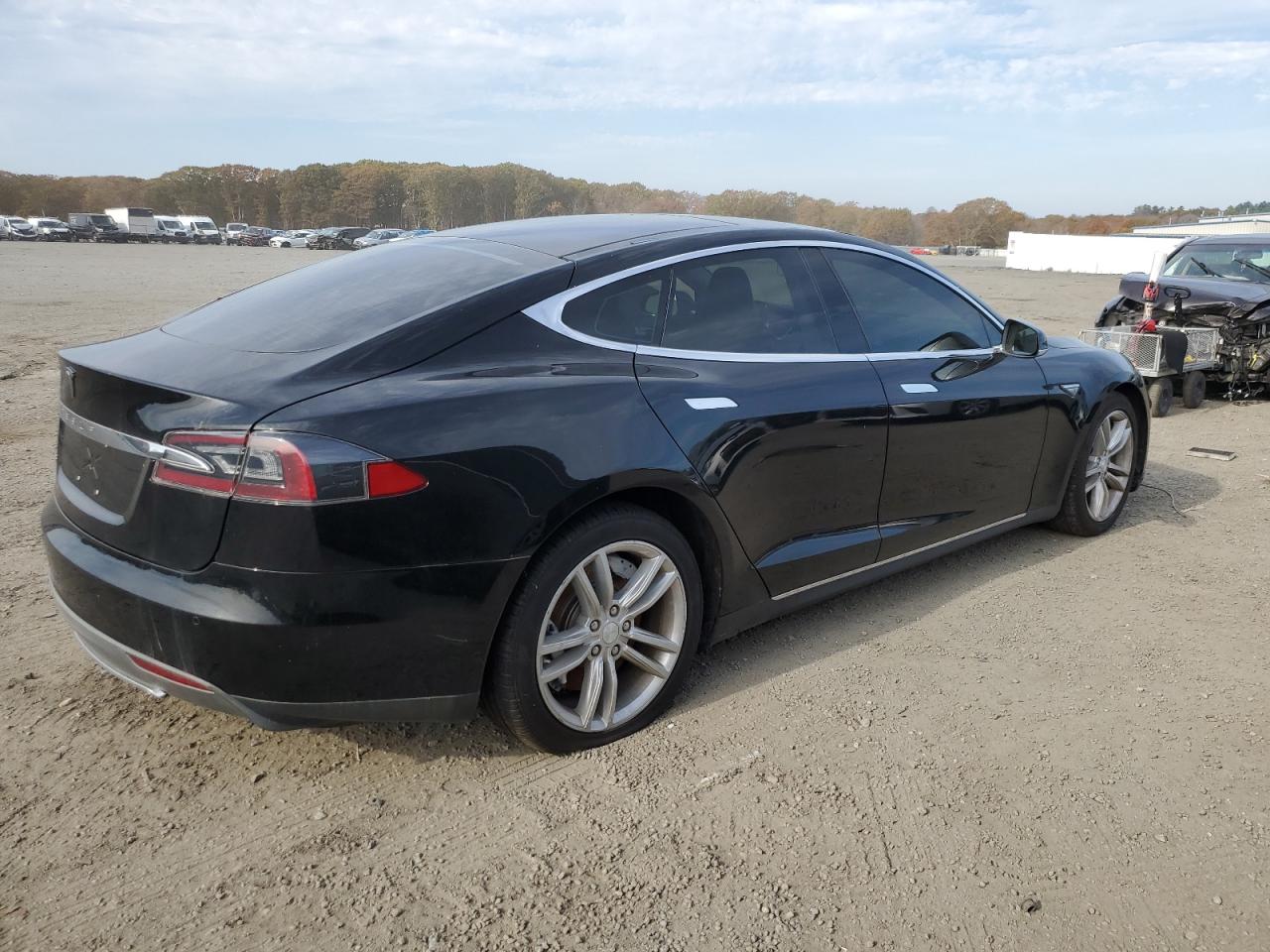 Lot #2991350354 2014 TESLA MODEL S 60