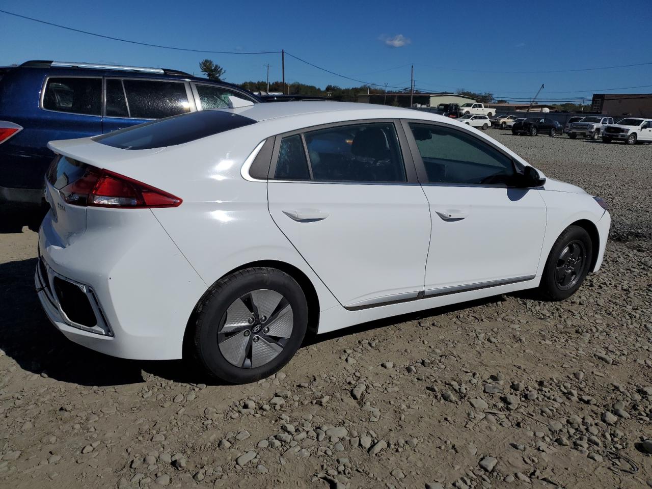 Lot #2935967770 2022 HYUNDAI IONIQ SE