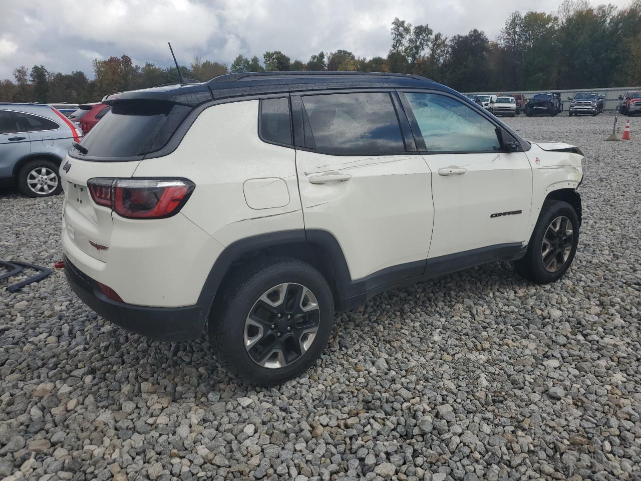 Lot #2907095732 2018 JEEP COMPASS TR