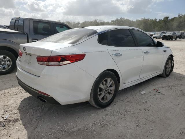 VIN 5XXGT4L31HG158151 2017 KIA OPTIMA no.3