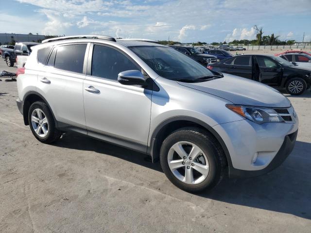 VIN 2T3WFREV0DW060119 2013 Toyota RAV4, Xle no.4