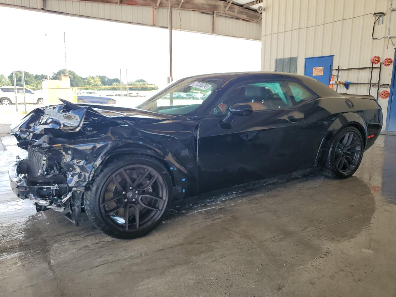  Salvage Dodge Challenger