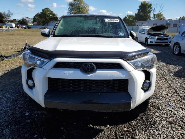 2017 TOYOTA 4RUNNER SR - JTEBU5JR0H5420200