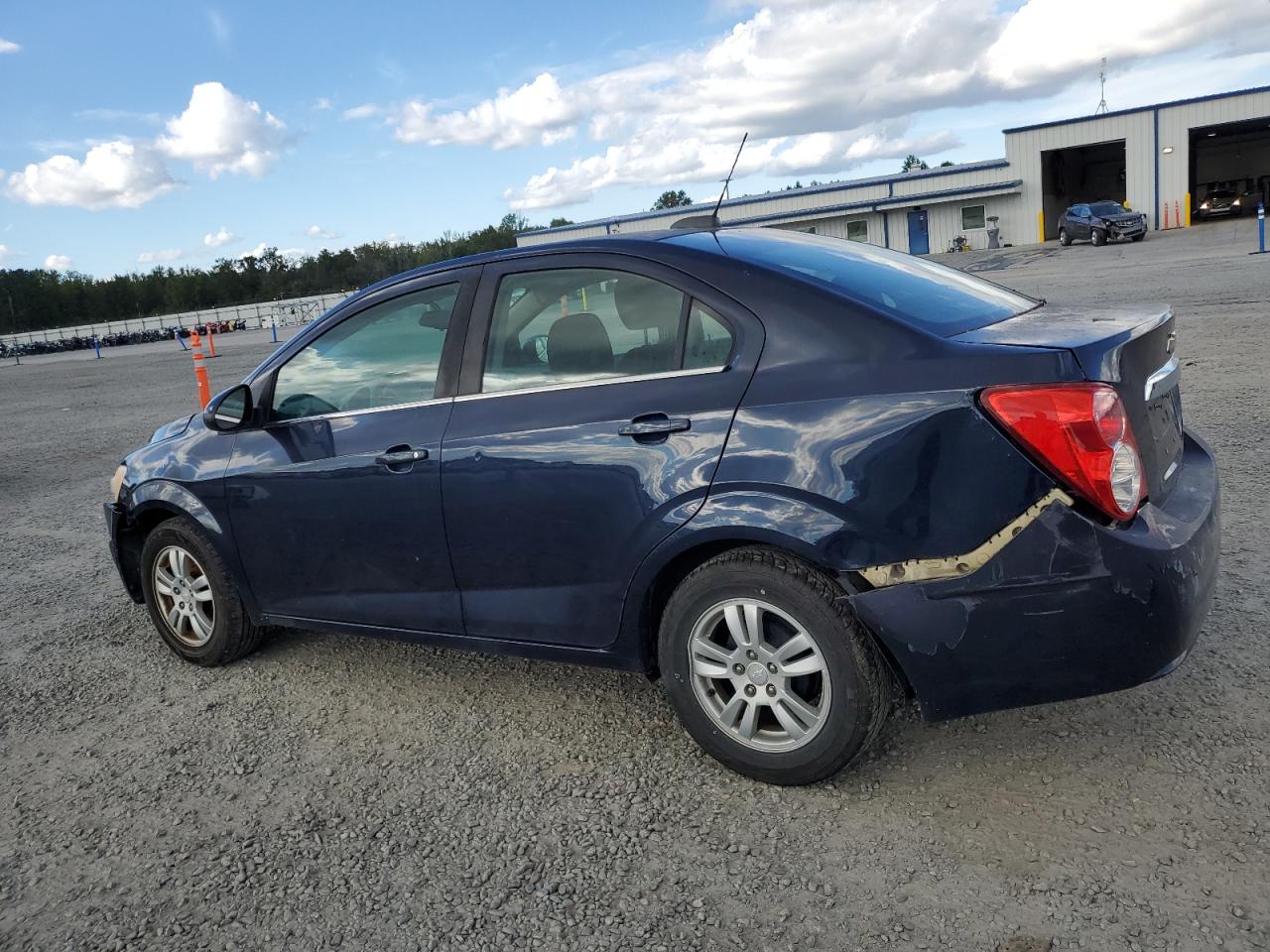 Lot #2876862862 2015 CHEVROLET SONIC LT