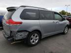 TOYOTA SIENNA LE photo