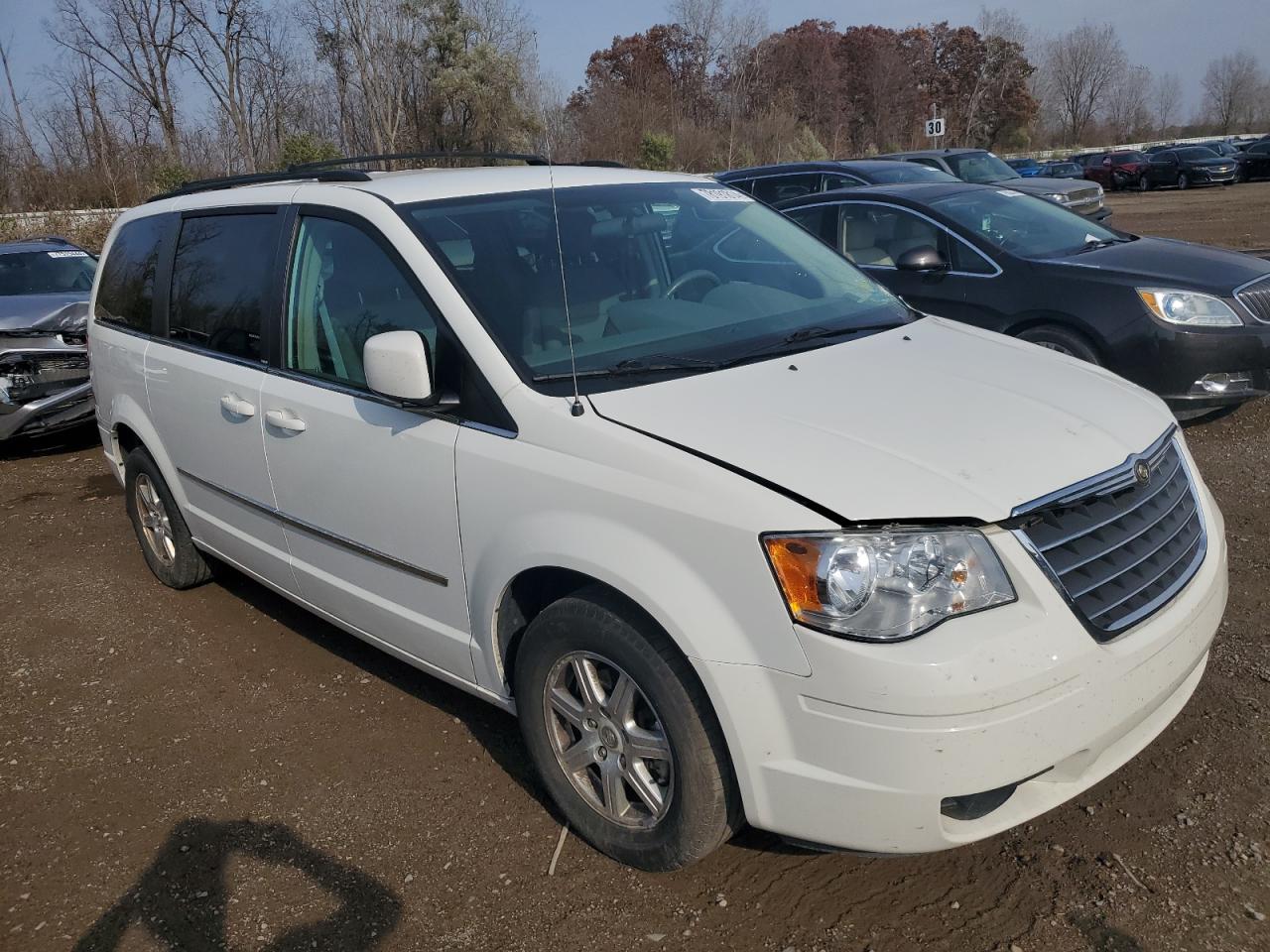 Lot #2993994318 2009 CHRYSLER TOWN & COU