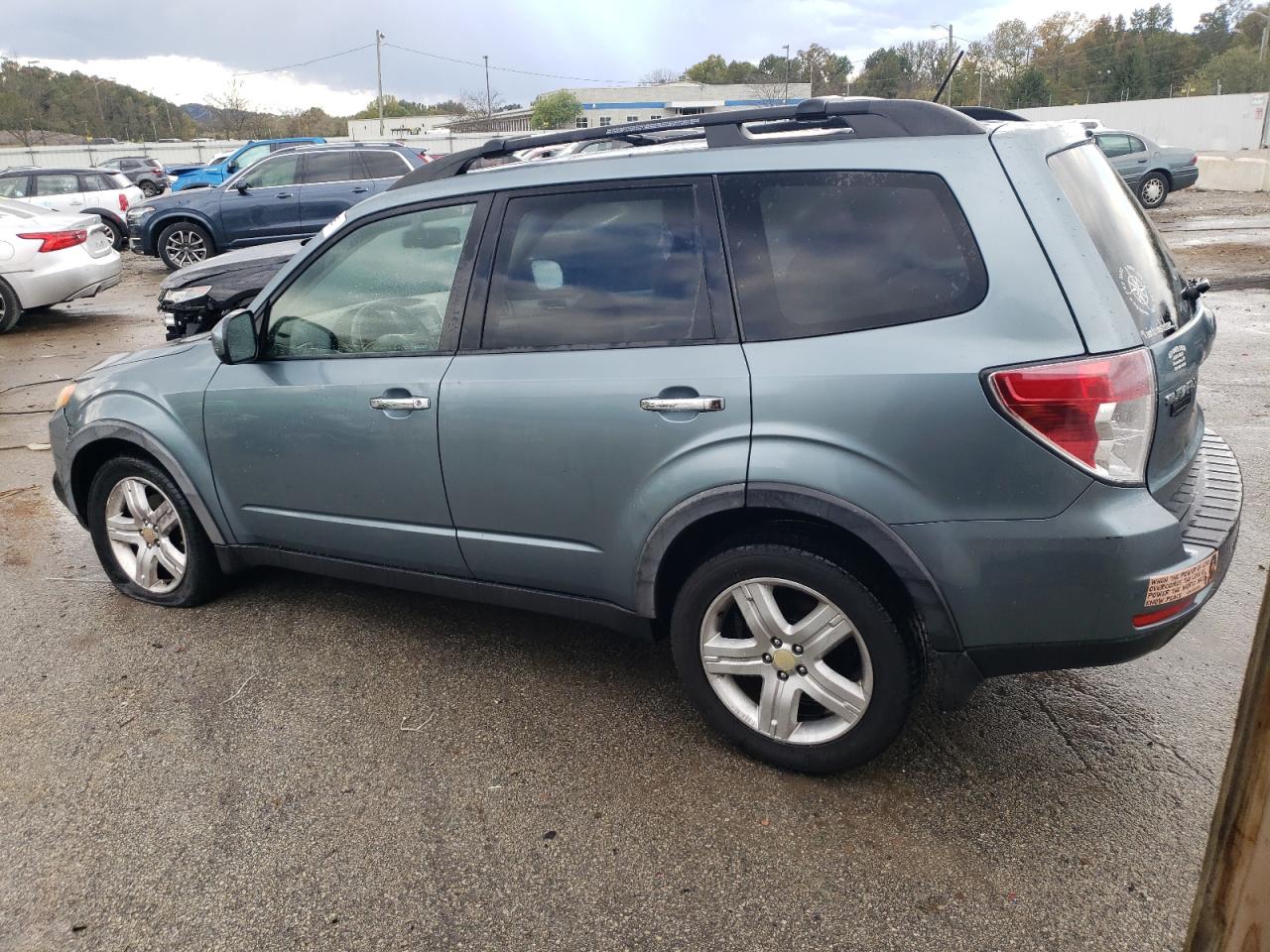 Lot #2913873307 2009 SUBARU FORESTER 2