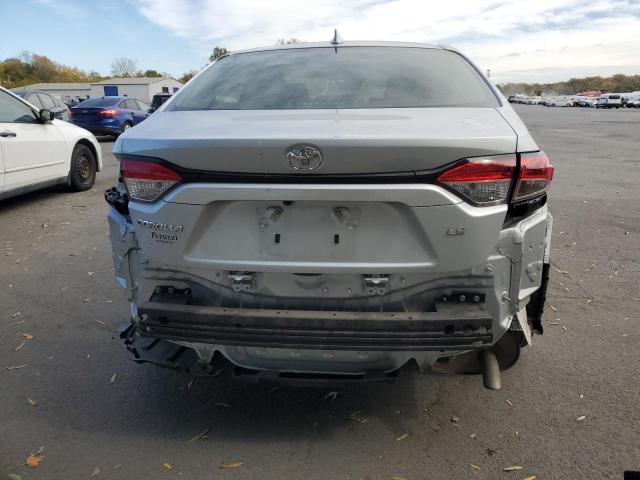 2022 TOYOTA COROLLA LE - JTDEPMAE0N3027031