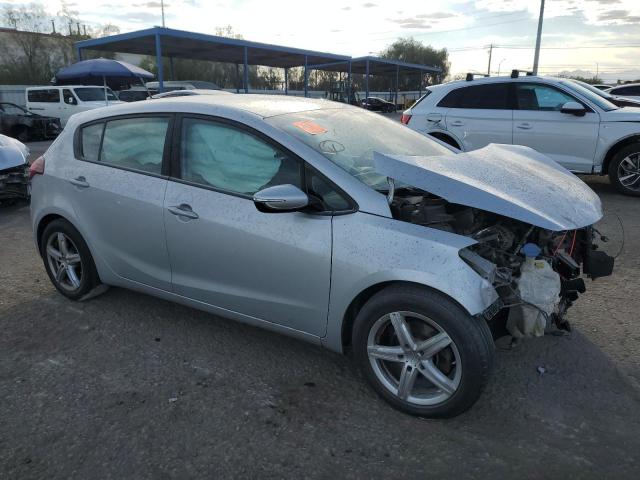 VIN KNAFK5A82G5652344 2016 KIA Forte, LX no.4