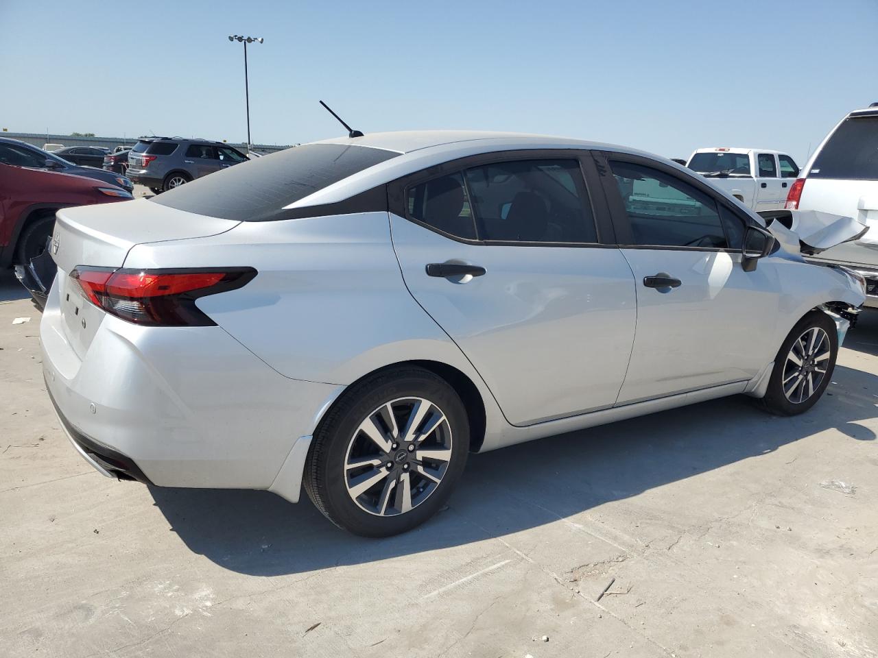 Lot #2991737028 2024 NISSAN VERSA S