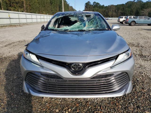 VIN 4T1B11HK7JU050918 2018 Toyota Camry, L no.5