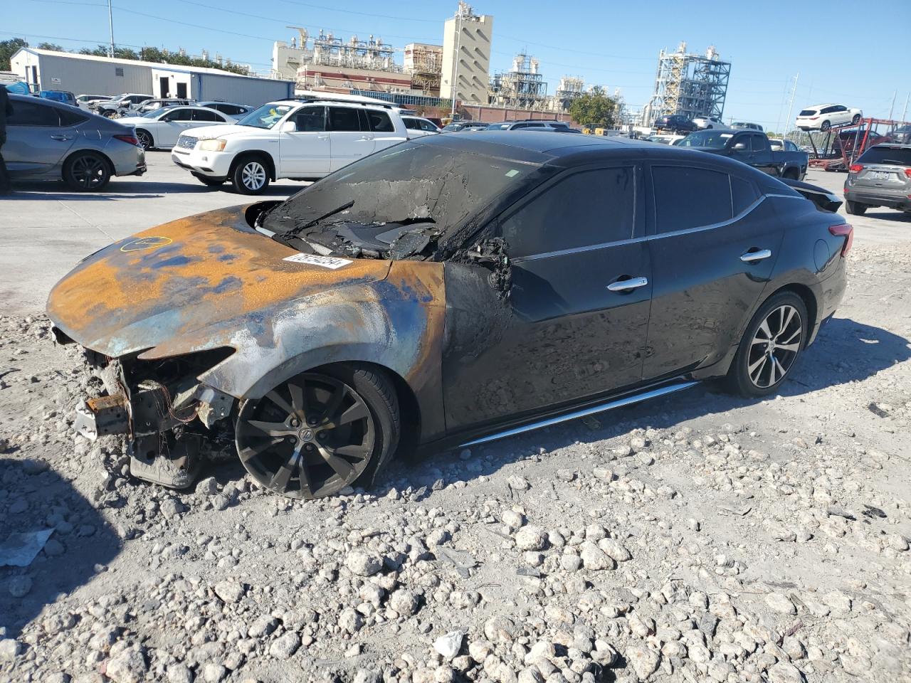  Salvage Nissan Maxima