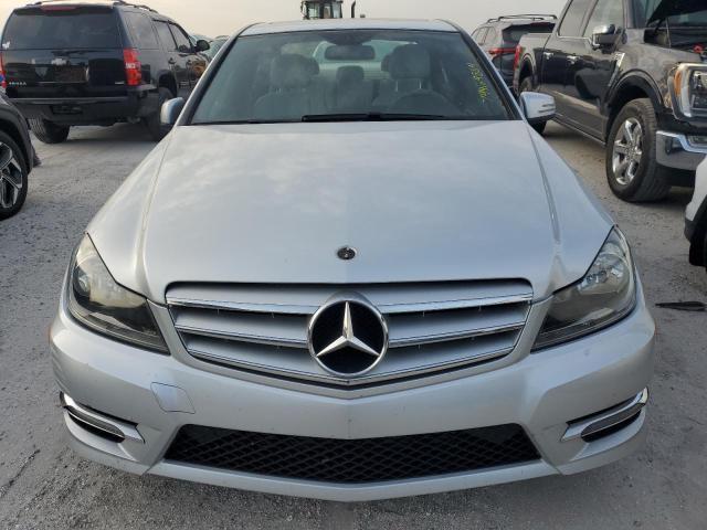 VIN WDDGF4HB5DA824219 2013 Mercedes-Benz C-Class, 250 no.5