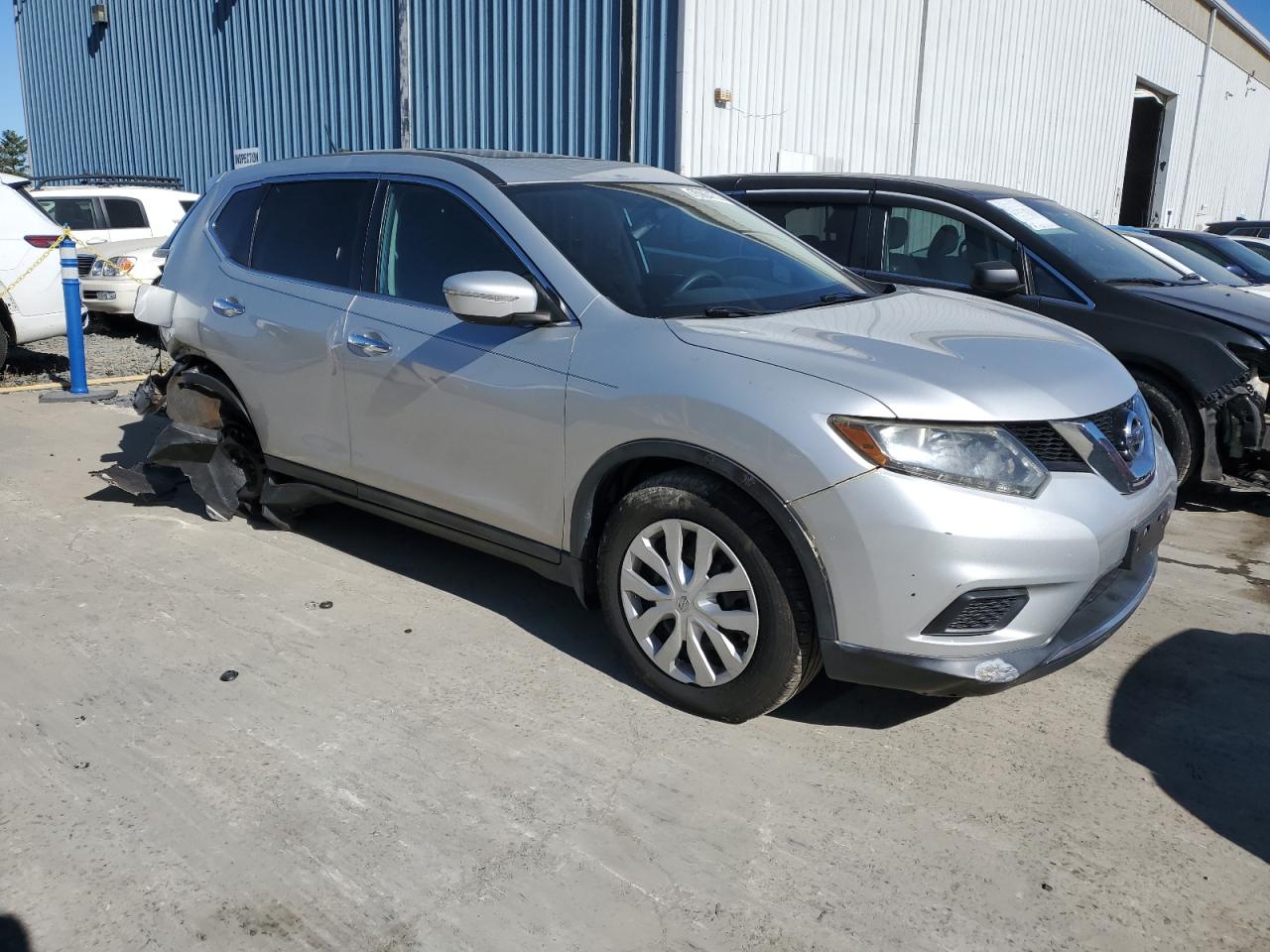 Lot #3026037959 2015 NISSAN ROGUE S