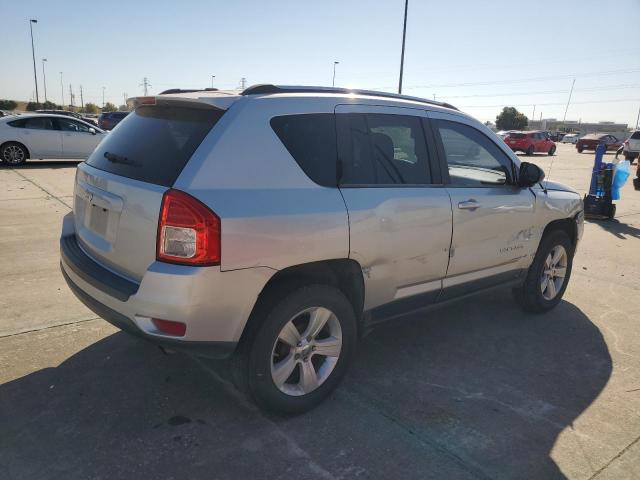 Vin: 1c4njcbb9cd571051, lot: 77697494, jeep compass sport 20123