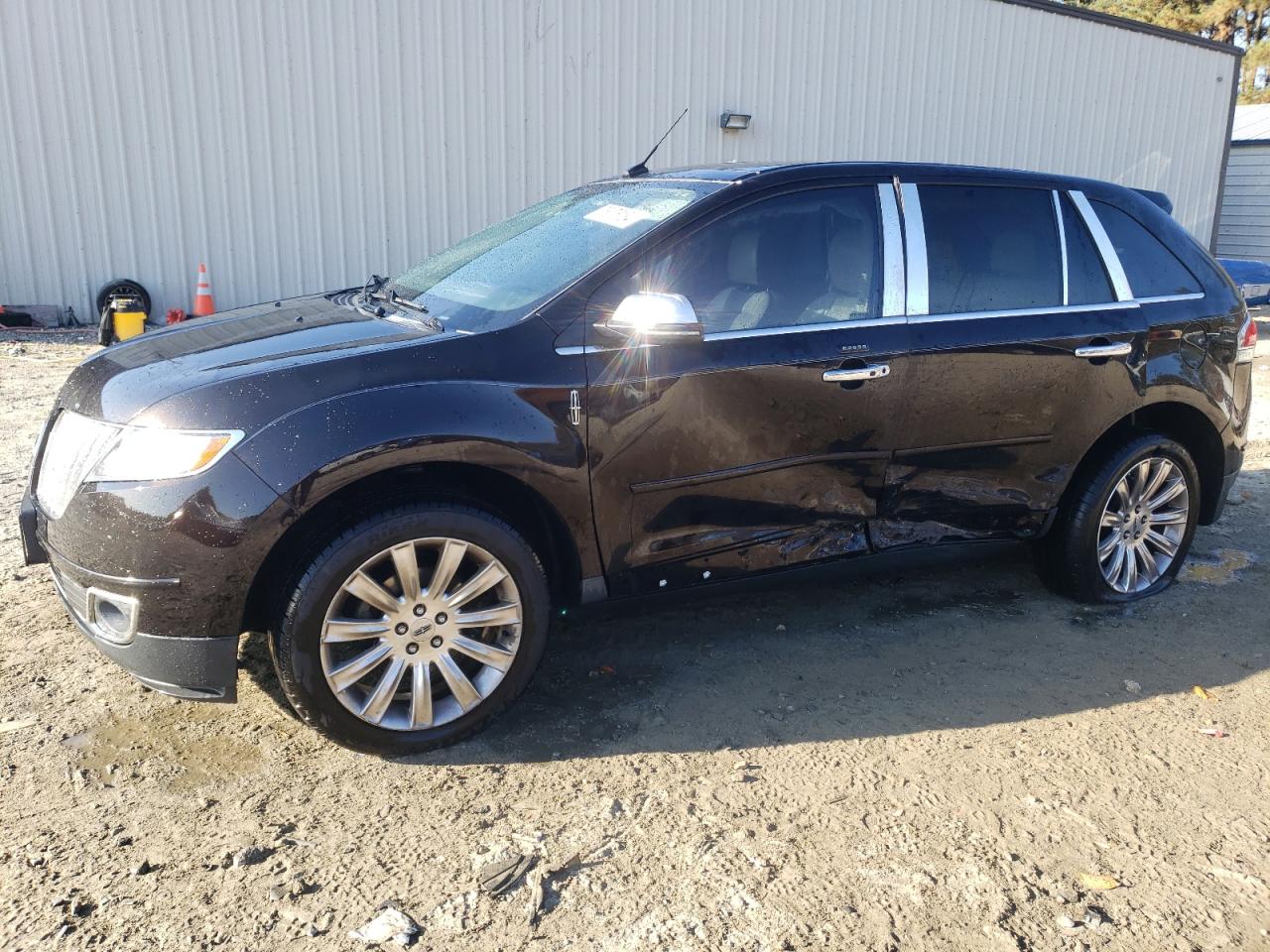 Lot #3009189286 2013 LINCOLN MKX