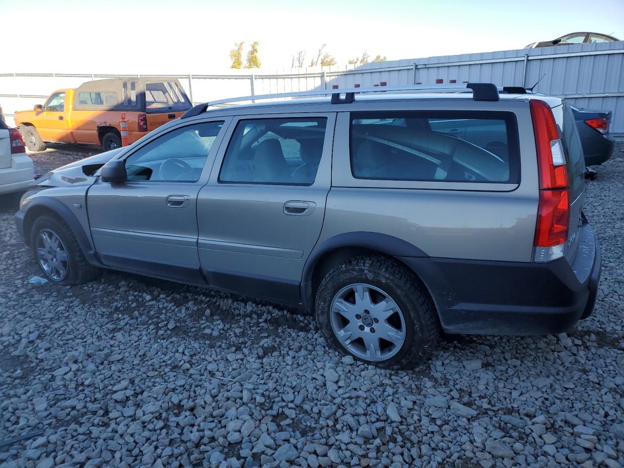 Lot #2991946154 2005 VOLVO XC70