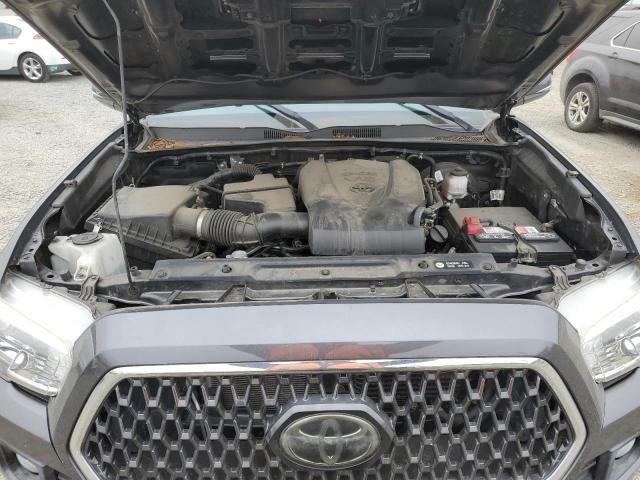 VIN 3TMDZ5BN5JM048105 2018 Toyota Tacoma, Double Cab no.11