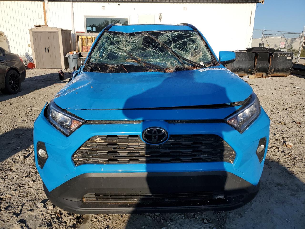 Lot #2938030302 2020 TOYOTA RAV4 XLE