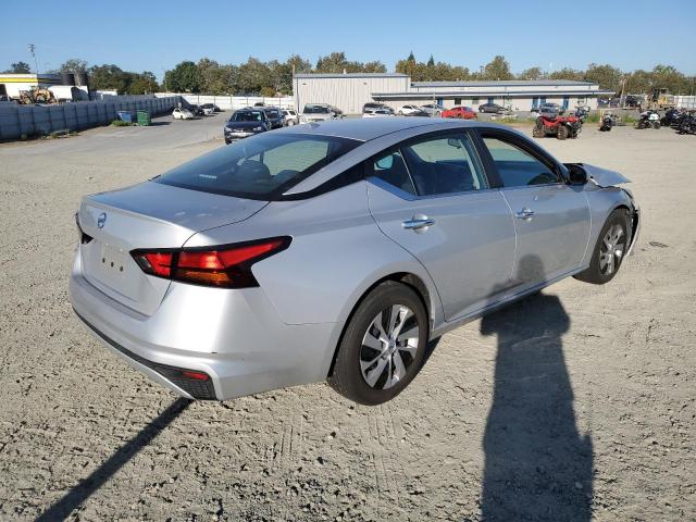 VIN 1N4BL4BV5LC240136 2020 Nissan Altima, S no.3