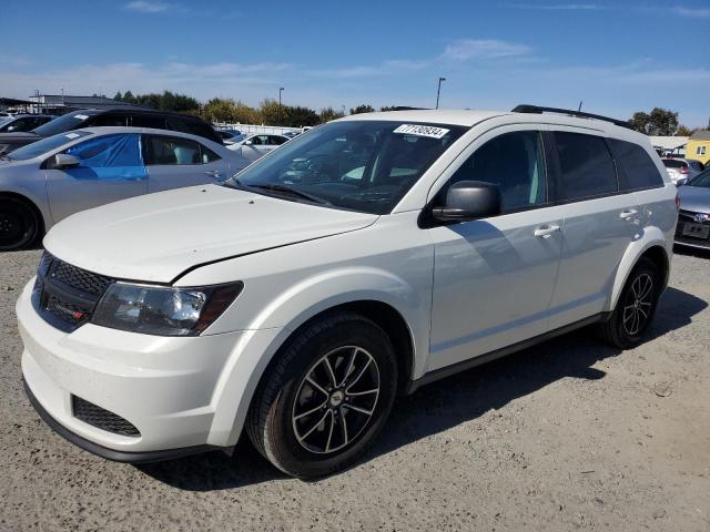 VIN 3C4PDCAB2JT532424 2018 Dodge Journey, SE no.1