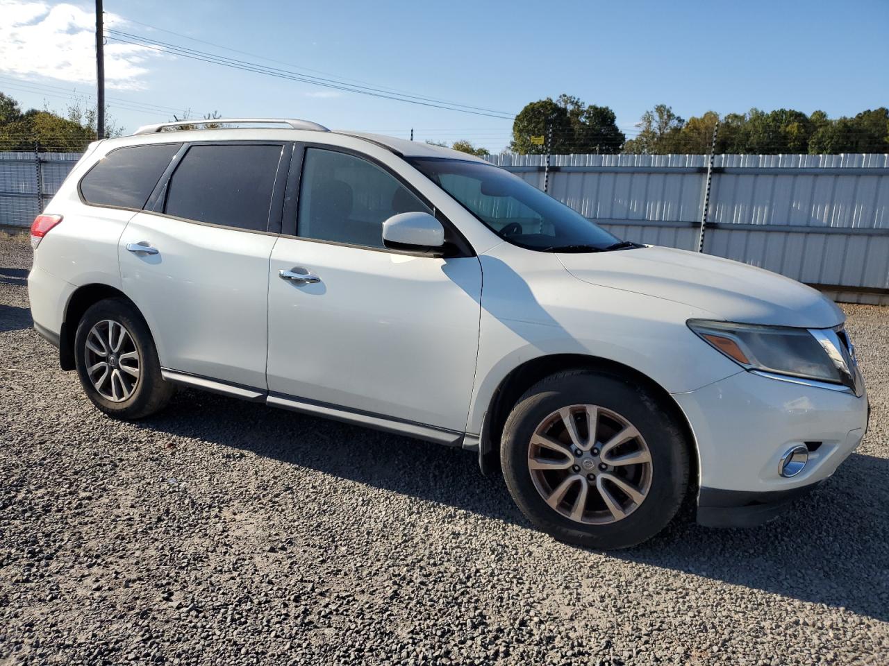 Lot #2907068138 2015 NISSAN PATHFINDER