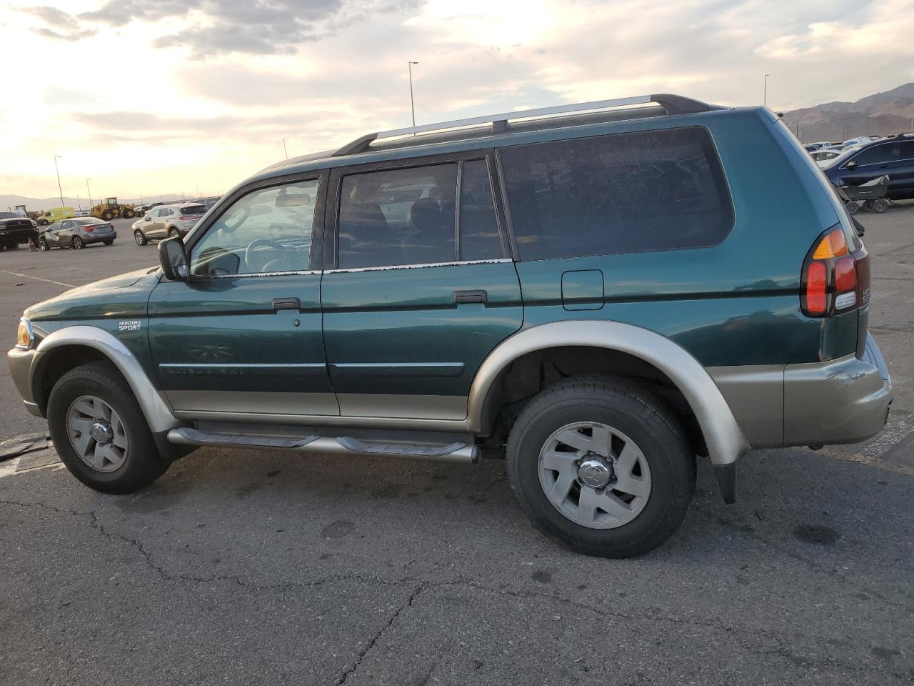 Lot #2986797196 2004 MITSUBISHI MONTERO SP