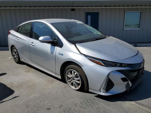 VIN JTDKARFP6L3121326 2020 Toyota Prius, LE no.4