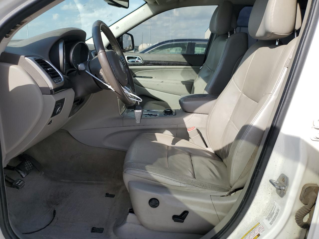 JEEP GRAND CHEROKEE LAREDO