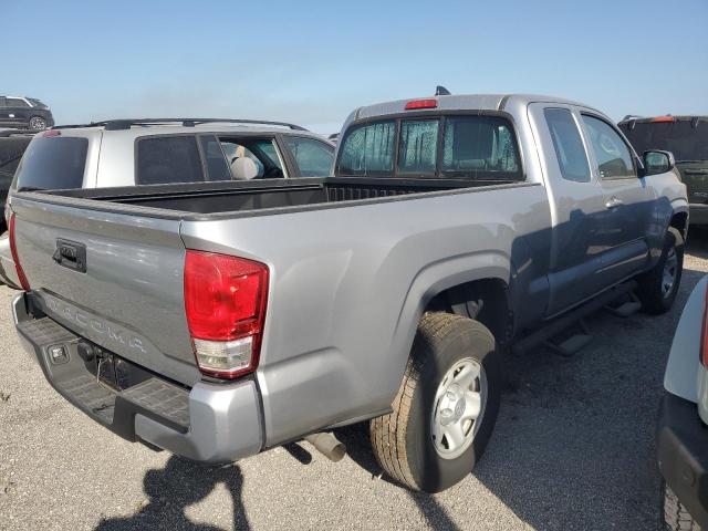 VIN 5TFRX5GN8HX092978 2017 Toyota Tacoma, Access Cab no.3