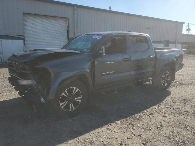 VIN 3TMCZ5AN0HM052716 2017 Toyota Tacoma, Double Cab no.1