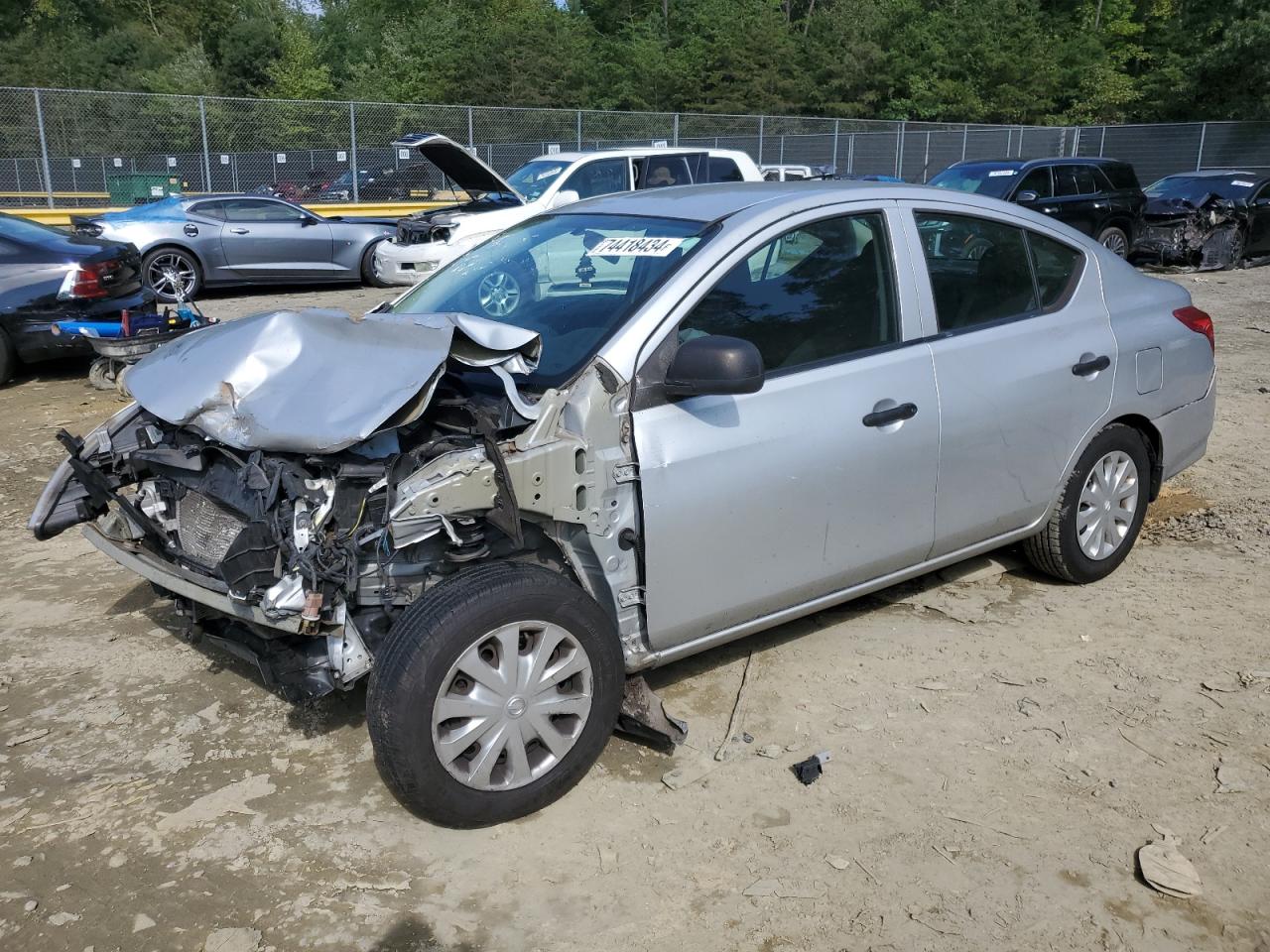  Salvage Nissan Versa