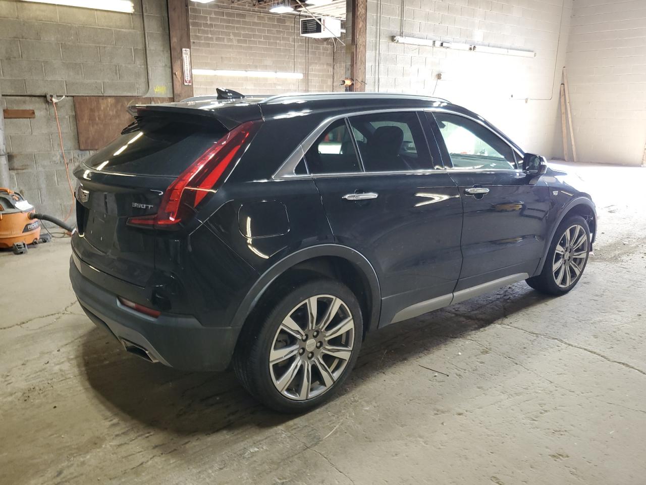 Lot #2974636541 2023 CADILLAC XT4 PREMIU