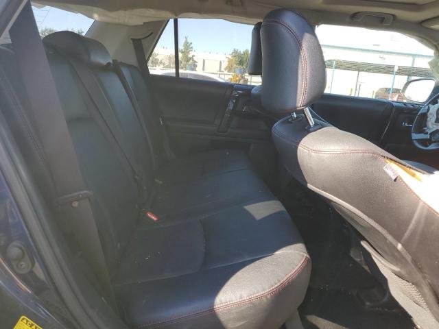 2018 TOYOTA 4RUNNER SR - JTEBU5JR4J5544055