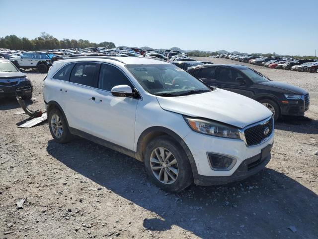 VIN 5XYPG4A53GG036491 2016 KIA Sorento, LX no.4