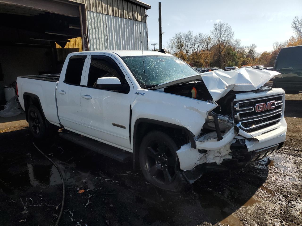 Lot #2939893036 2017 GMC SIERRA K15