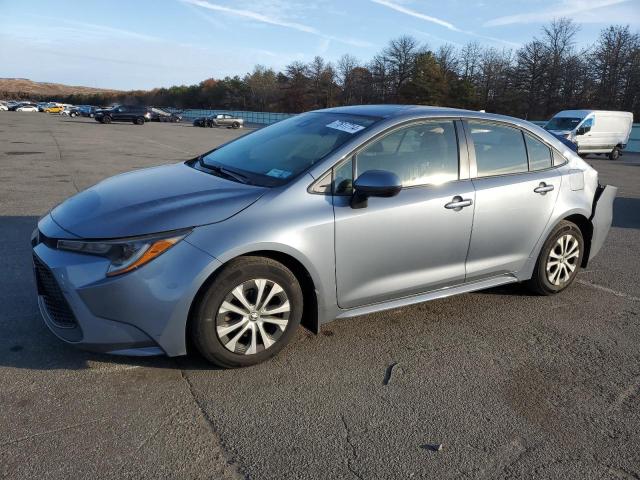 TOYOTA COROLLA LE 2022 blue  hybrid engine JTDEAMDE0NJ055646 photo #1