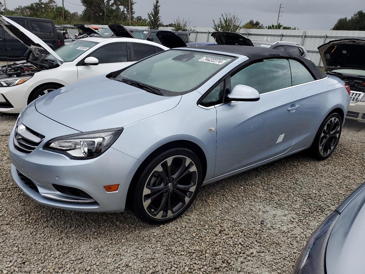 BUICK CASCADA PR 2019 silver  gas W04WH3N57KG326276 photo #1