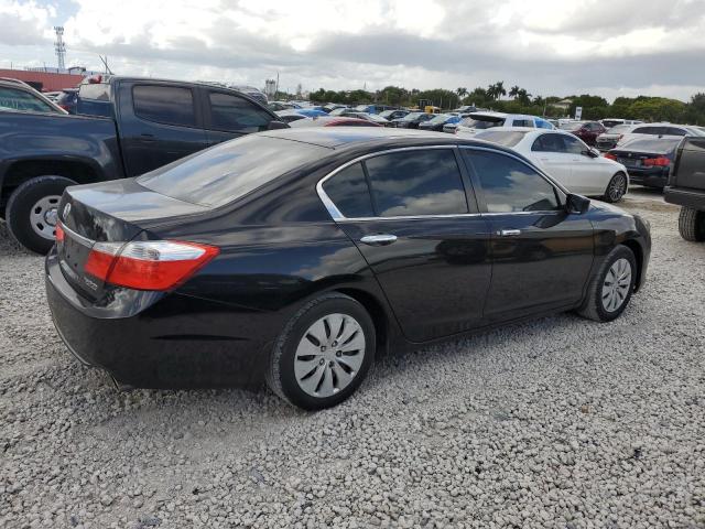 VIN 1HGCR2F32DA039044 2013 Honda Accord, LX no.3