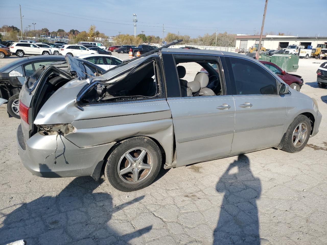 Lot #2955462517 2008 HONDA ODYSSEY TO