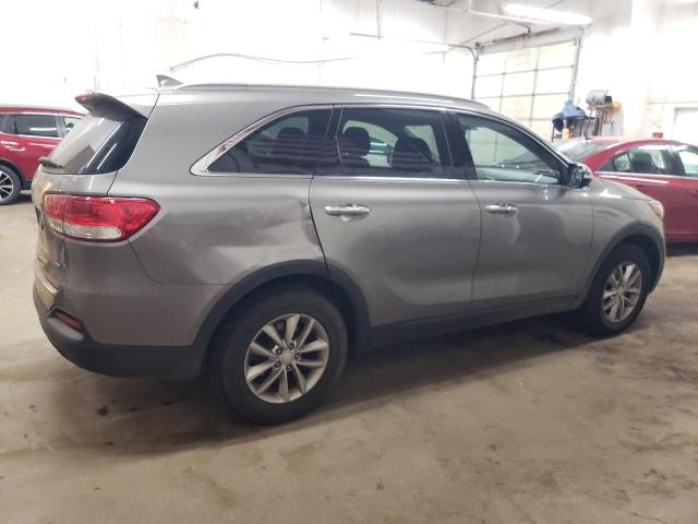 VIN 5XYPG4A33GG017485 2016 KIA Sorento, LX no.3