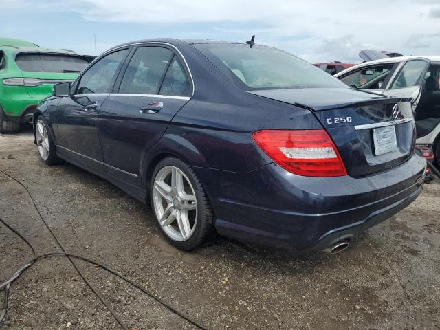 VIN WDDGF4HB1DR298270 2013 Mercedes-Benz C-Class, 250 no.2