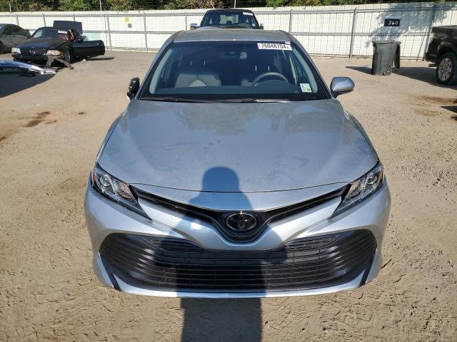 VIN JTNB11HK8J3023569 2018 Toyota Camry, L no.5